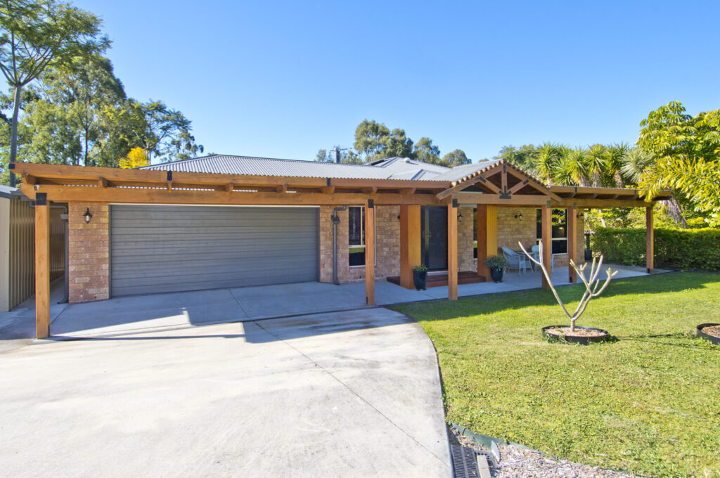 Eileen & Kevin, Sellers property